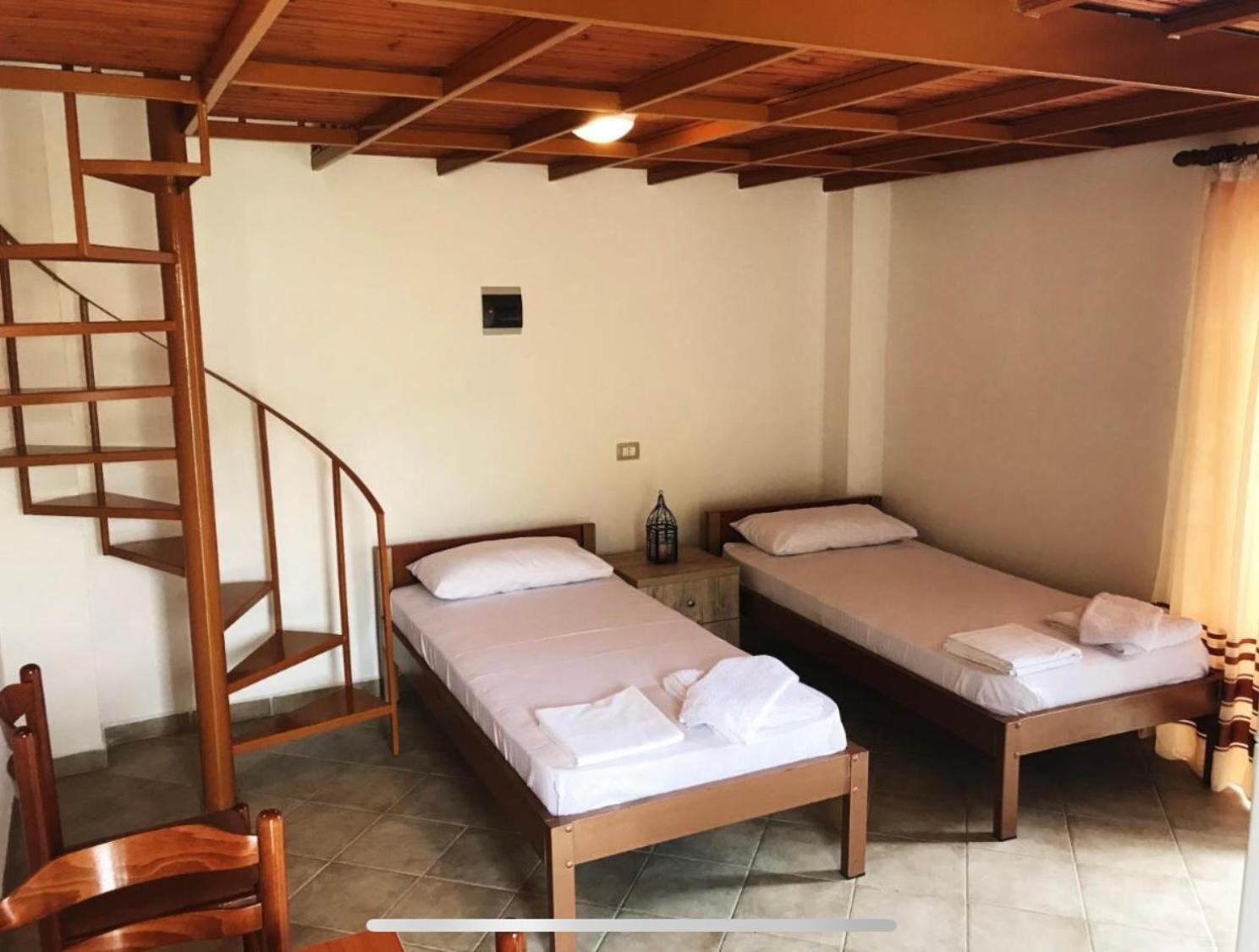 Flutura Apartments Vlore Luaran gambar